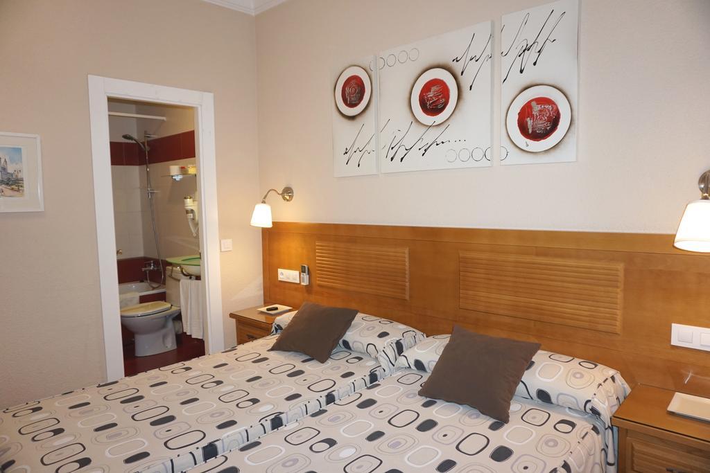 Hotel Santillan II Madrid Pokoj fotografie
