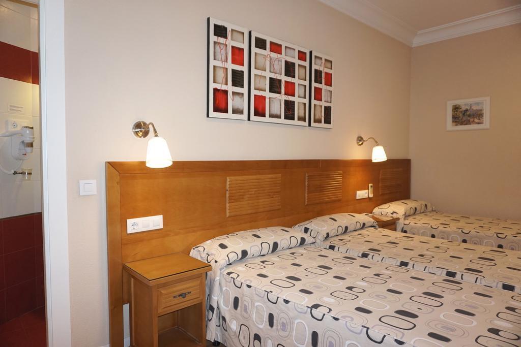 Hotel Santillan II Madrid Pokoj fotografie