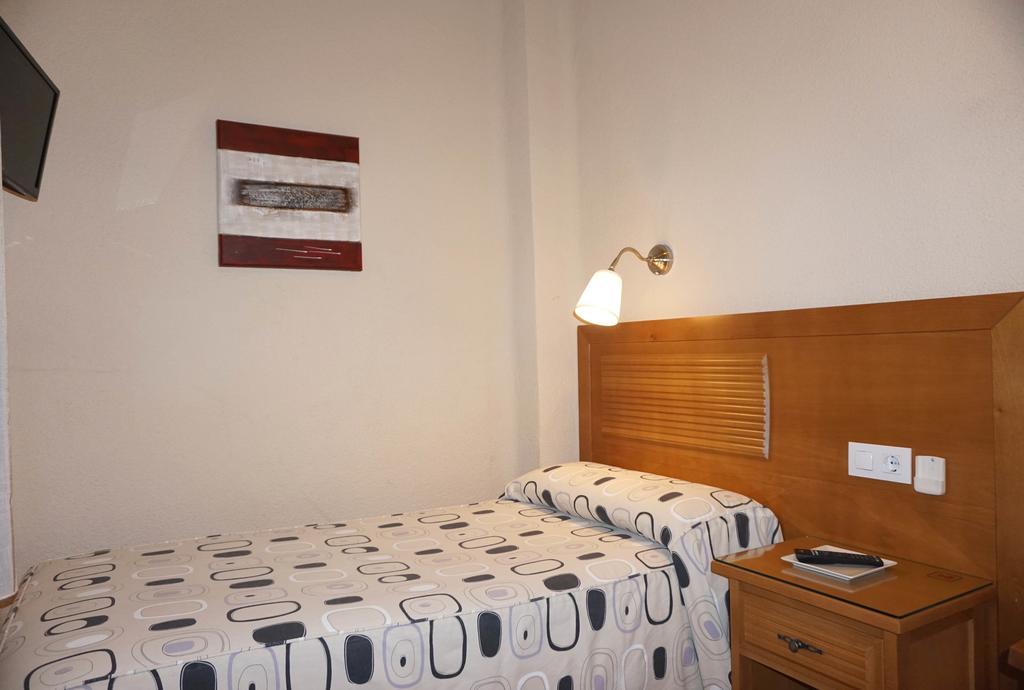 Hotel Santillan II Madrid Pokoj fotografie